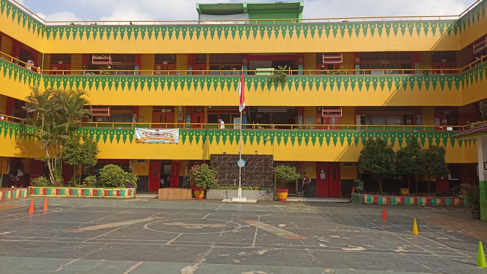 Gedung SDN Bintaro 01